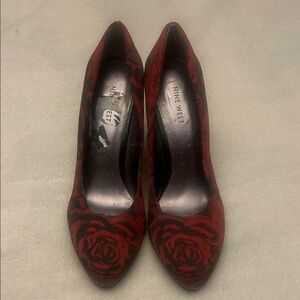 nine west rose patterned heels